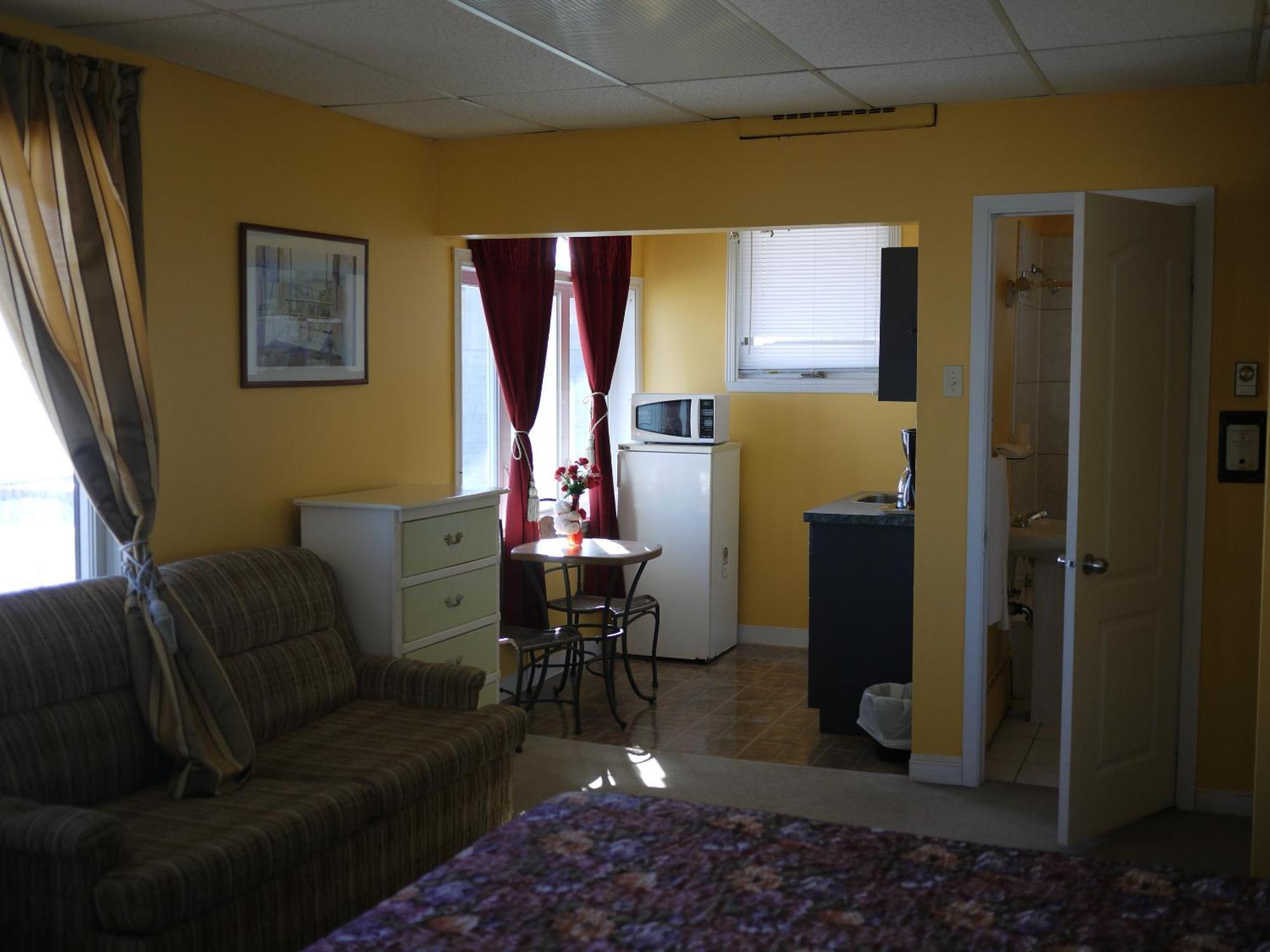 Motel Rive Du Lac Saint-Zotique エクステリア 写真
