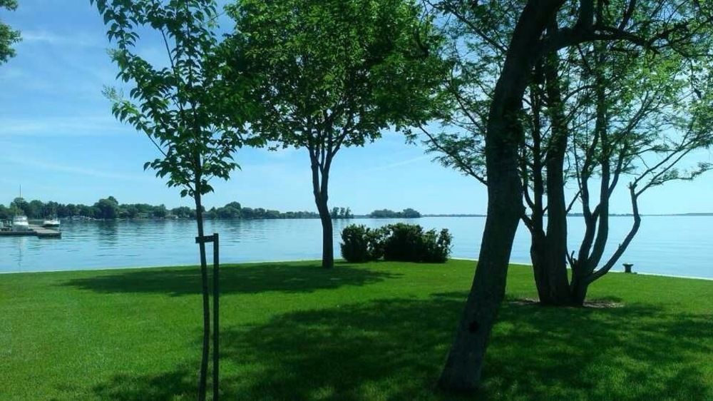 Motel Rive Du Lac Saint-Zotique エクステリア 写真